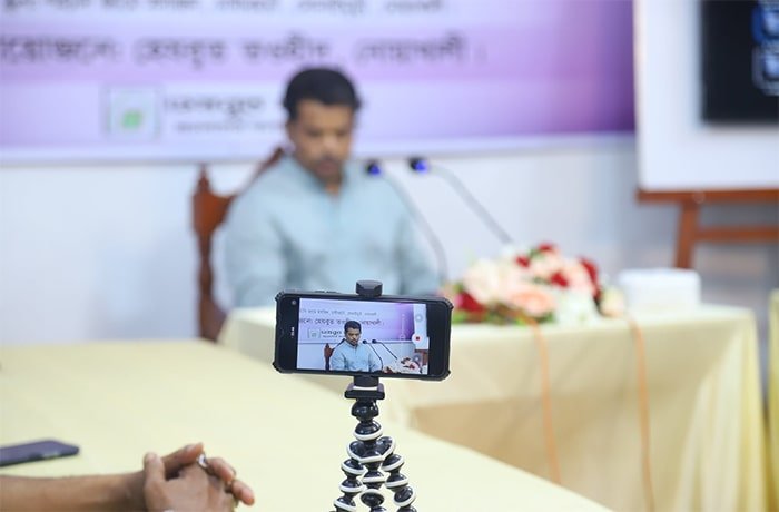 Post Image