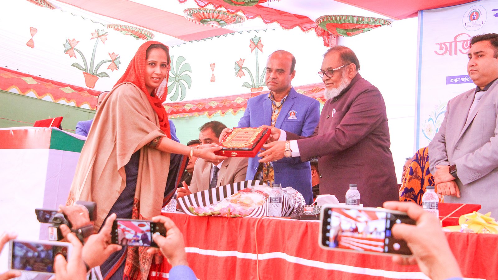 নারীর ক্ষমতায়নে অবদান রাখায় বিশেষ সম্মাননা পেলেন রুফায়দাহ পন্নী